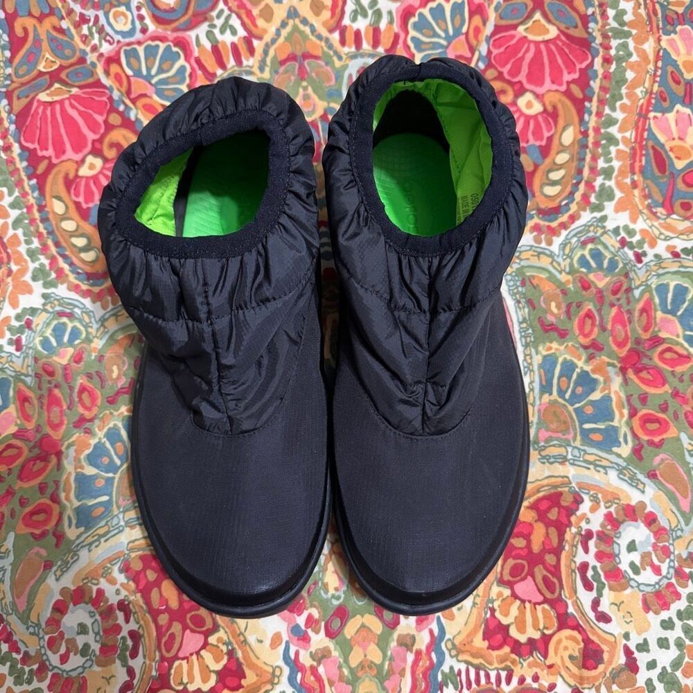 Oofos Oomg Nylon Low Bootie Recovery Ankle Boots - Women's size 10